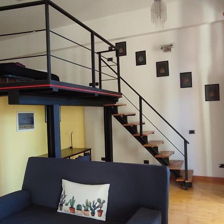 La Casa Di Amy - Loft Con Garage Privato Leilighet Milano Eksteriør bilde