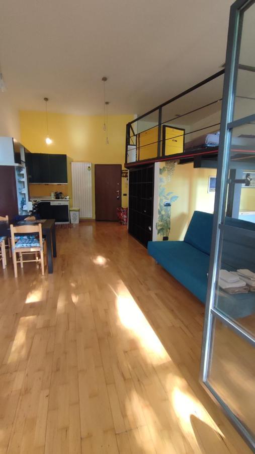 La Casa Di Amy - Loft Con Garage Privato Leilighet Milano Eksteriør bilde